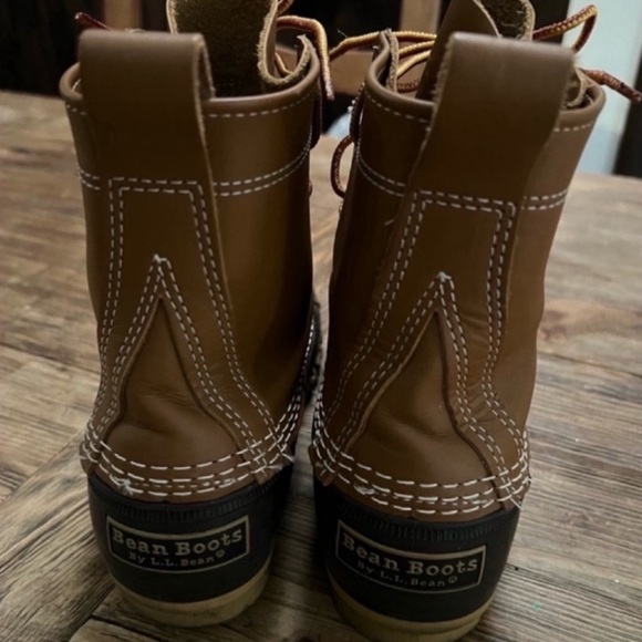 SOLD Vintage L.L. Bean Boots - Like New - Picture 10 of 13
